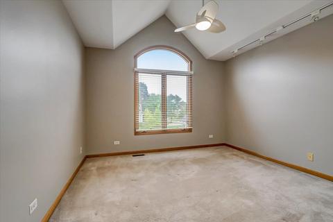 2312 Sutton Ln, Aurora, IL 60502 photo 25
