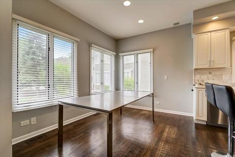 2312 Sutton Ln, Aurora, IL 60502 photo 11