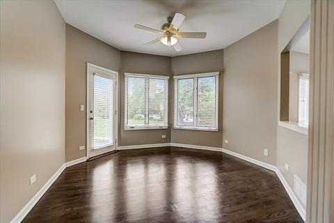 2312 Sutton Ln, Aurora, IL 60502 photo 9