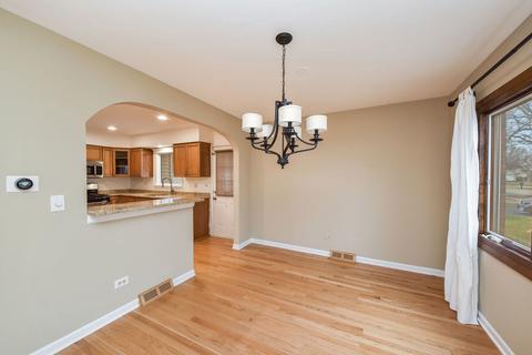 1210 S Prospect St, Wheaton, IL 60189 photo 5