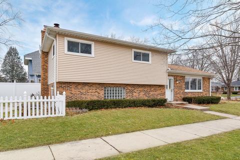 1210 S Prospect St, Wheaton, IL 60189 photo 2
