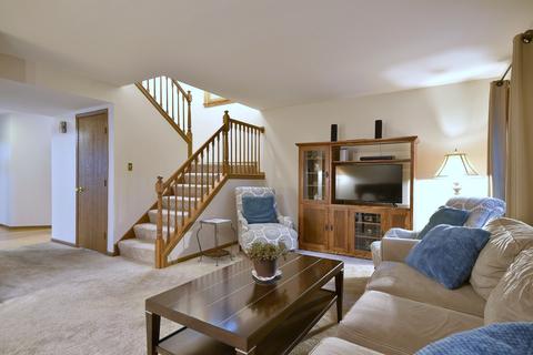 536 Orchards Pass, Bartlett, IL 60103 photo 3