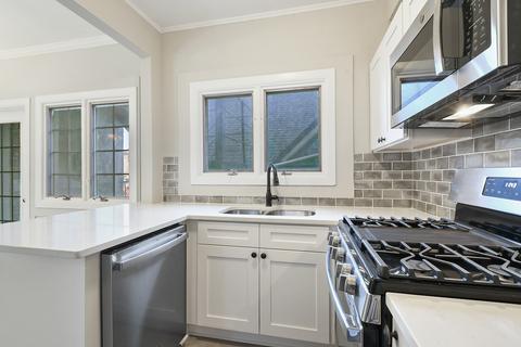1330 E 56th St #3W, Chicago, IL 60637 photo 7