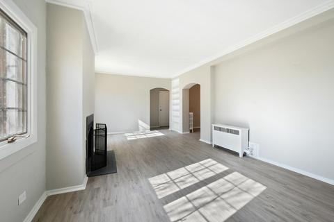 1330 E 56th St #3W, Chicago, IL 60637 photo 5