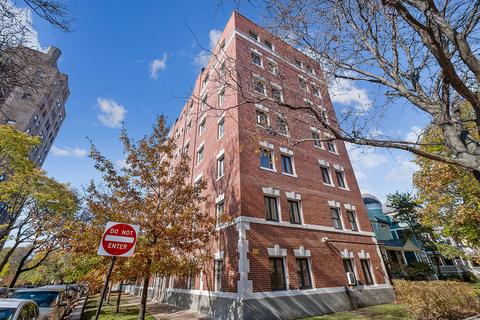 1330 E 56th St #3W, Chicago, IL 60637 photo 1