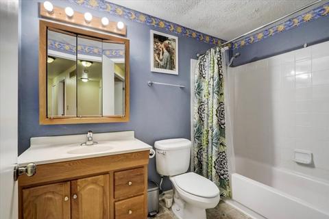 1827 Williamsburg Dr, Hoffman Estates, IL 60169 photo 21
