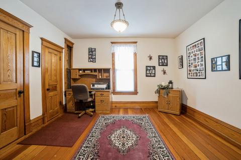 302 E 2nd St, East Dundee, IL 60118 photo 8