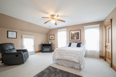 302 E 2nd St, East Dundee, IL 60118 photo 13