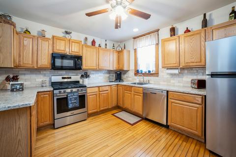 302 E 2nd St, East Dundee, IL 60118 photo 12