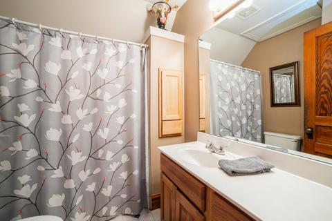 302 E 2nd St, East Dundee, IL 60118 photo 14