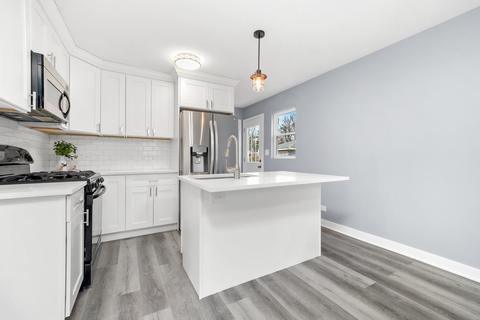 15334 Maple Ln, Markham, IL 60428 photo 13