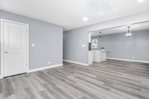 15334 Maple Ln, Markham, IL 60428 photo 7