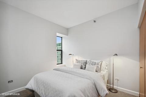 41 E 8th St #1602, Chicago, IL 60605 photo 11