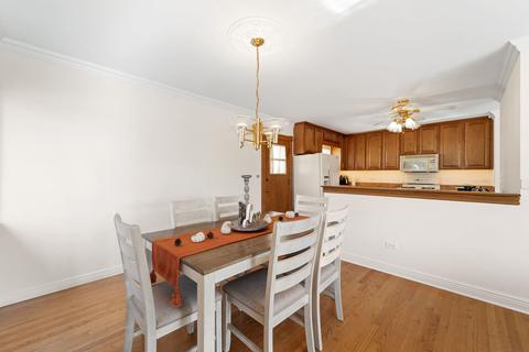 1451 Webster Ln, Des Plaines, IL 60018 photo 8