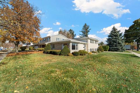 1451 Webster Ln, Des Plaines, IL 60018 photo 3