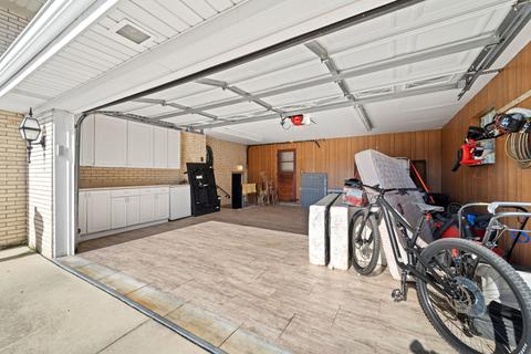 1451 Webster Ln, Des Plaines, IL 60018 photo 28
