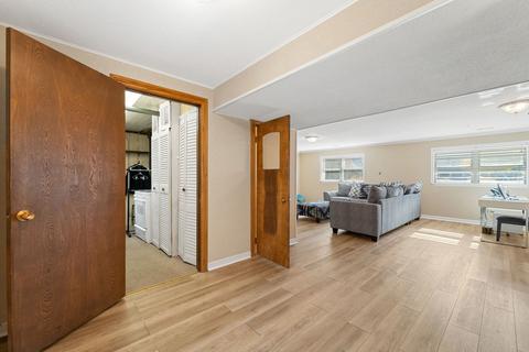 1451 Webster Ln, Des Plaines, IL 60018 photo 25