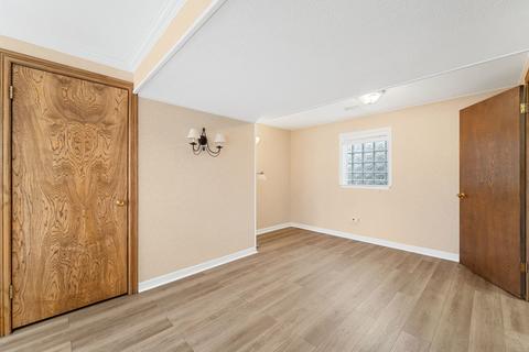 1451 Webster Ln, Des Plaines, IL 60018 photo 24