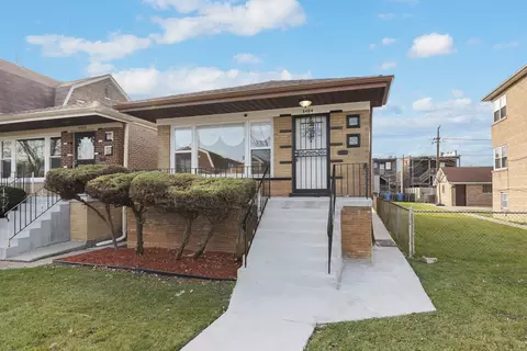 8404 S Elizabeth St, Chicago, IL 60620