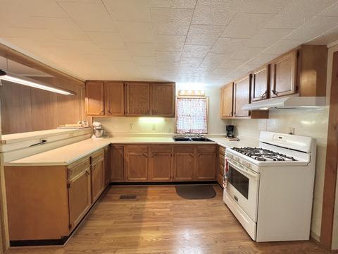 433 E Campbell Ave, Rantoul, IL 61866 photo 11