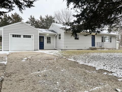 812 Washington Ave, Dixon, IL 61021 photo 1