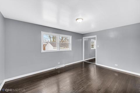 528 E 148th St, Harvey, IL 60426 photo 5