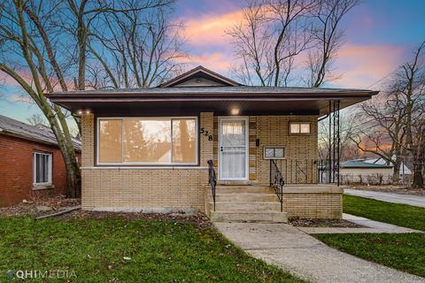 528 E 148th St, Harvey, IL 60426 photo 2