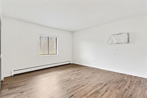 218 E Bailey Rd #E, Naperville, IL 60565 photo 11