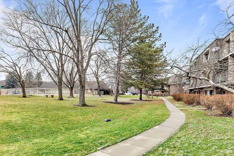 218 E Bailey Rd #E, Naperville, IL 60565 photo 18