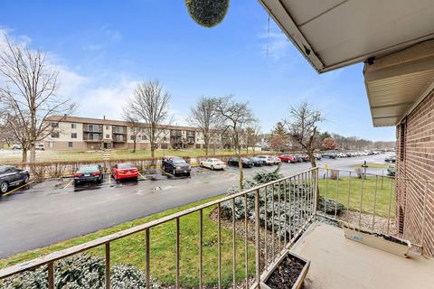 218 E Bailey Rd #E, Naperville, IL 60565 photo 15