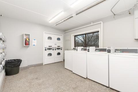 218 E Bailey Rd #E, Naperville, IL 60565 photo 17
