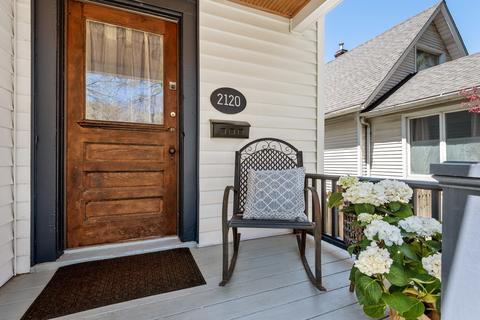 2120 Wesley Ave, Evanston, IL 60201 photo 3