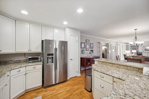 2425 Central St #5C, Evanston, IL 60201 photo 7