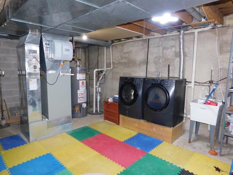 184 E Strong St, Wheeling, IL 60090 photo 18