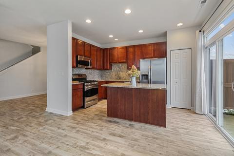 427 Azalea St, Elgin, IL 60124 photo 12