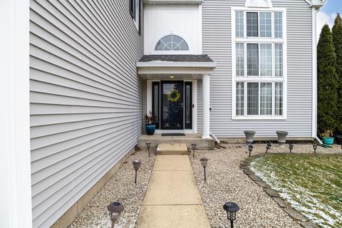 1675 Preston St, Algonquin, IL 60102 photo 3