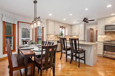 342 Bryan Dr, Cary, IL 60013 photo 3