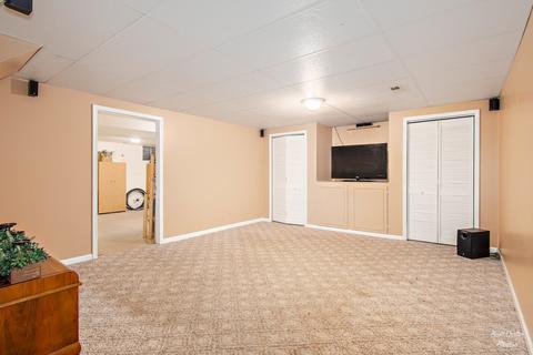 342 Bryan Dr, Cary, IL 60013 photo 27