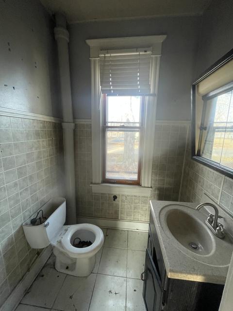 810 S 3rd Ave, Kankakee, IL 60901 photo 14