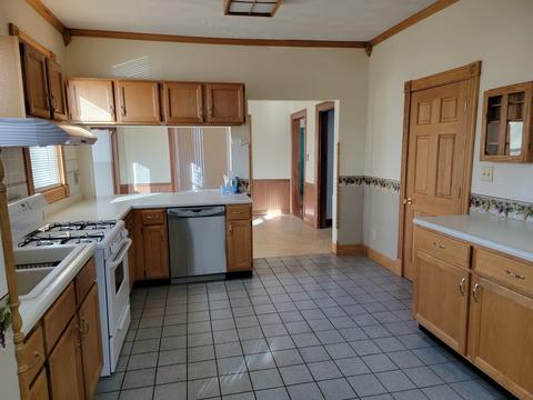 201 E Walnut St, Hudson, IL 61748 photo 22