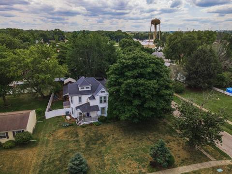 201 E Walnut St, Hudson, IL 61748 photo 68