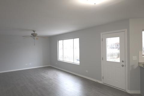 1703 Mountain Ridge Pass, Plainfield, IL 60586 photo 12