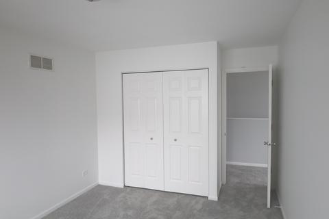 1703 Mountain Ridge Pass, Plainfield, IL 60586 photo 5