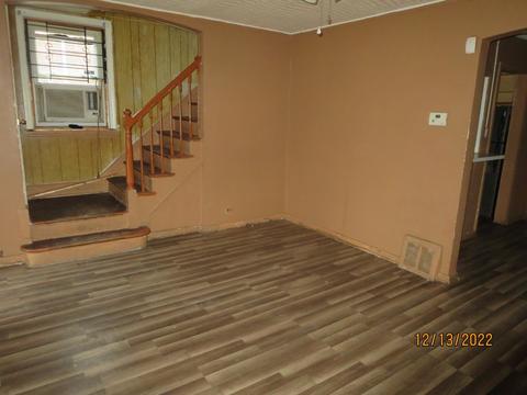 2147 E 97th St, Chicago, IL 60617 photo 3