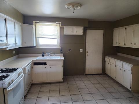 2032 S 15th Ave, Broadview, IL 60155 photo 8