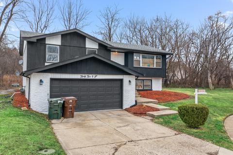 3206 Maple Ln, Hazel Crest, IL 60429 photo 2