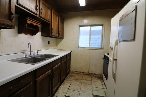 801 Bloomington St, Dewitt, IL 61735 photo 7