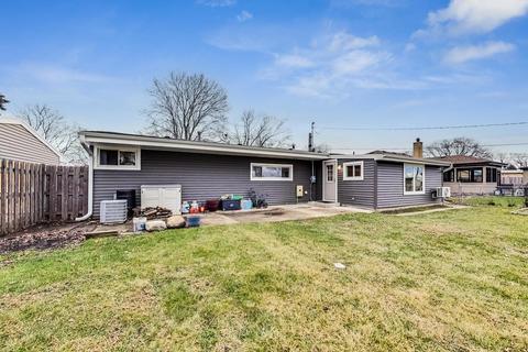 159 E Walnut Ave, Des Plaines, IL 60016 photo 25