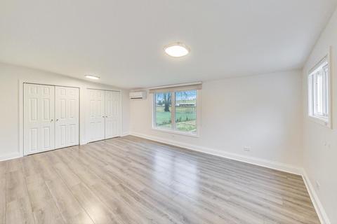 159 E Walnut Ave, Des Plaines, IL 60016 photo 11