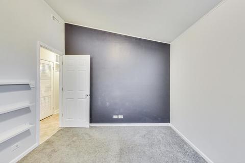 159 E Walnut Ave, Des Plaines, IL 60016 photo 16